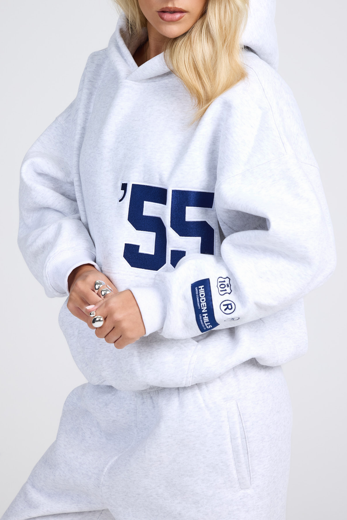 '55 EMBROIDERY HOODIE LIGHT GREY