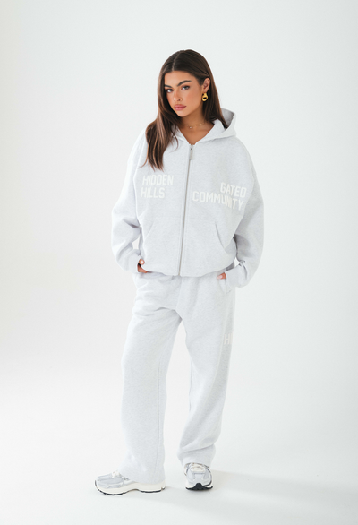 GATED COMMUNITY STRAIGHT LEG SWEATPANTS LIGHT GREY