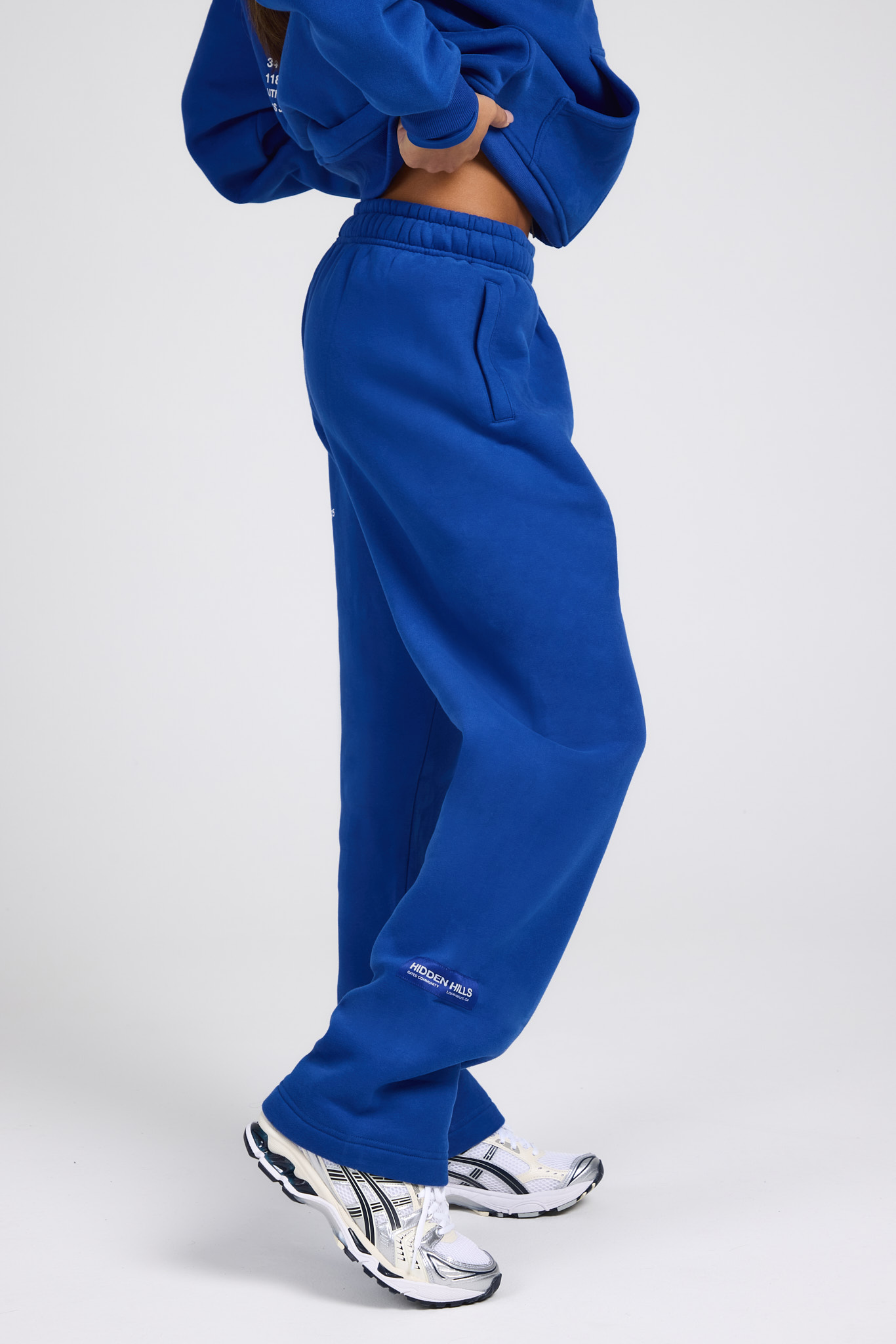 LABEL STRAIGHT LEG SWEATPANTS ROYAL BLUE