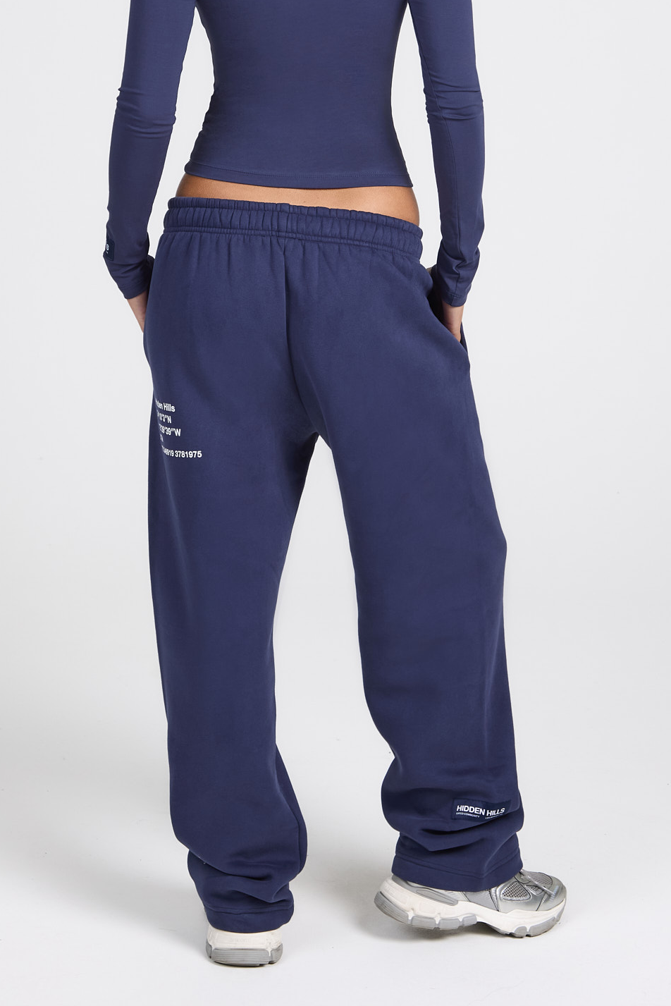 LABEL STRAIGHT LEG SWEATPANTS FUTURE DUSK