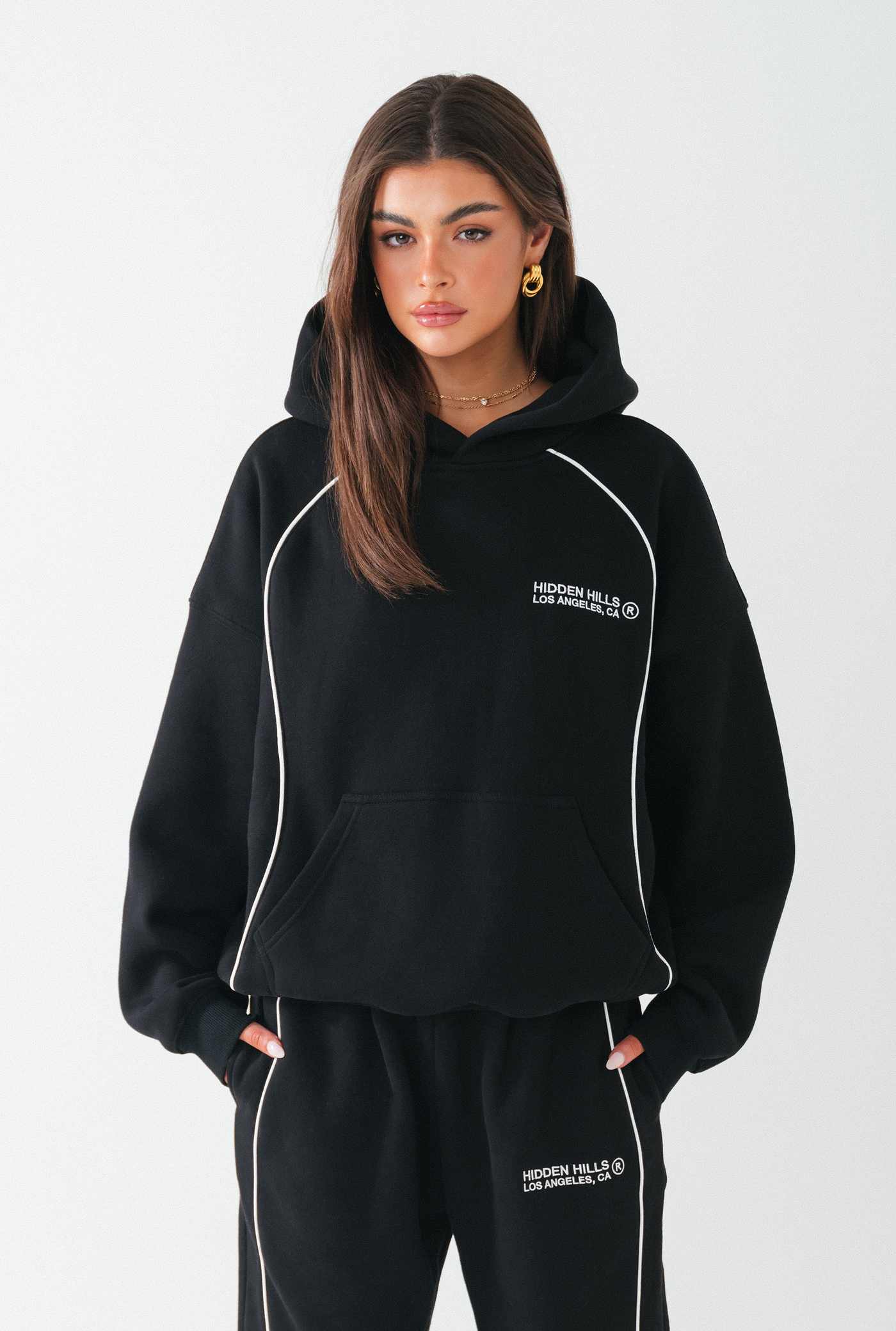 TECH LINE HOODIE BLACK