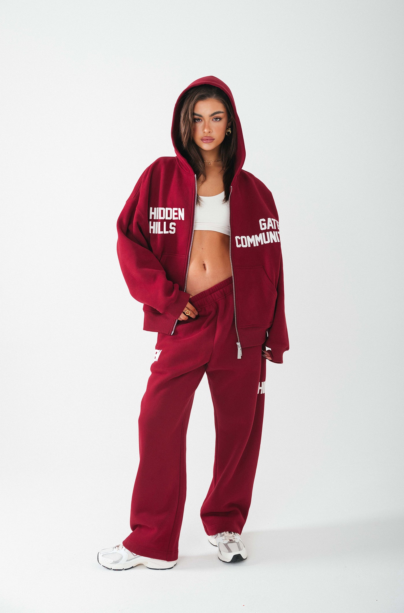 GATED COMMUNITY STRAIGHT LEG SWEATPANTS BURGUNDY