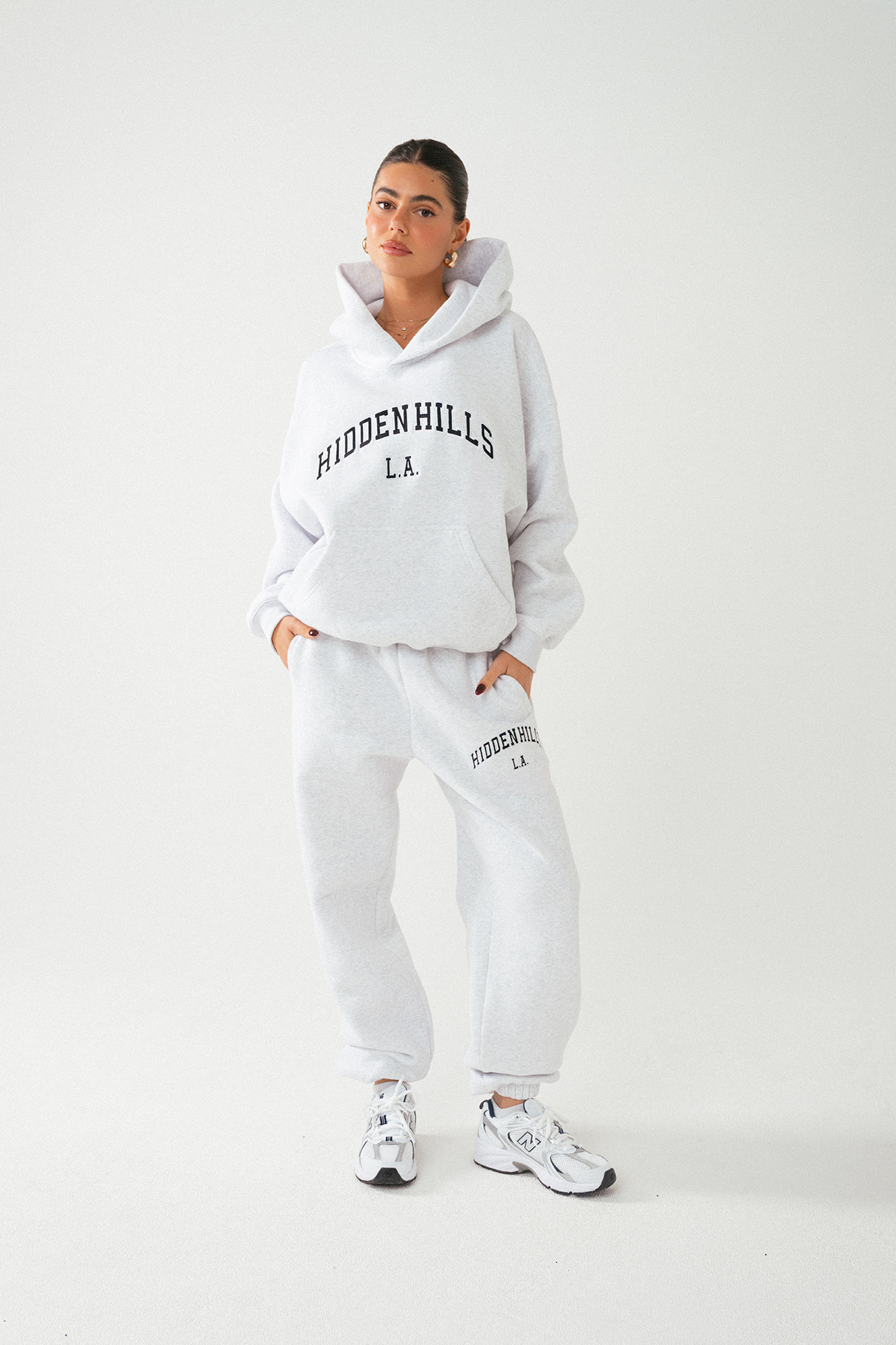 COLLEGE EMBROIDERY HOODIE LIGHT GREY