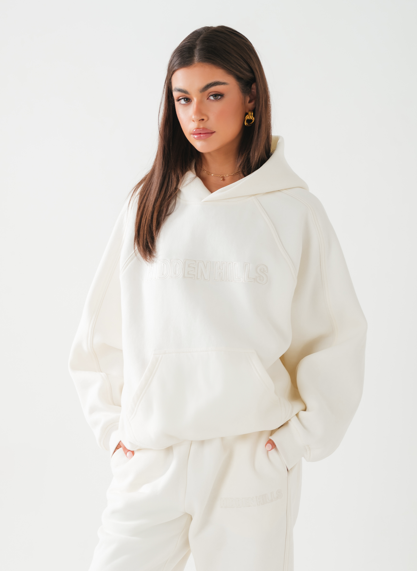 EMBROIDERY PANEL HOODIE CREAM