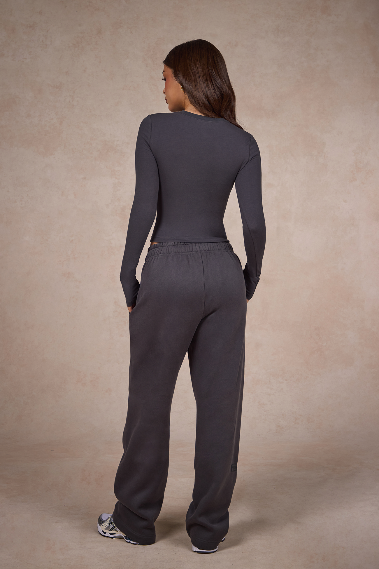 BASICS STRAIGHT LEG SWEATPANTS DARK GREY