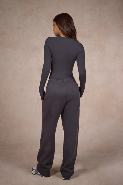 BASICS STRAIGHT LEG SWEATPANTS DARK GREY