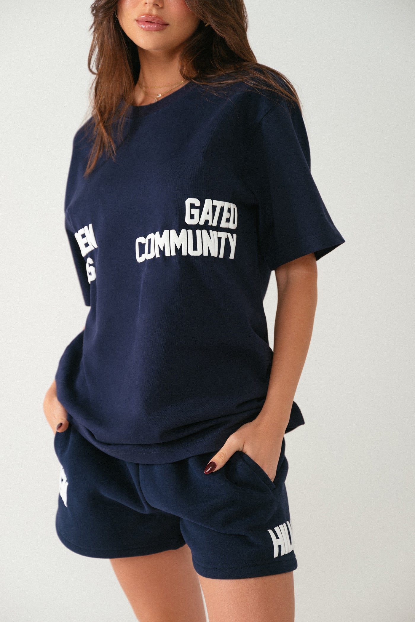GATED COMMUNITY T-SHIRT NAVY