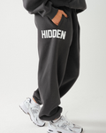 GATED COMMUNITY CUFFED SWEATPANTS DARK GREY
