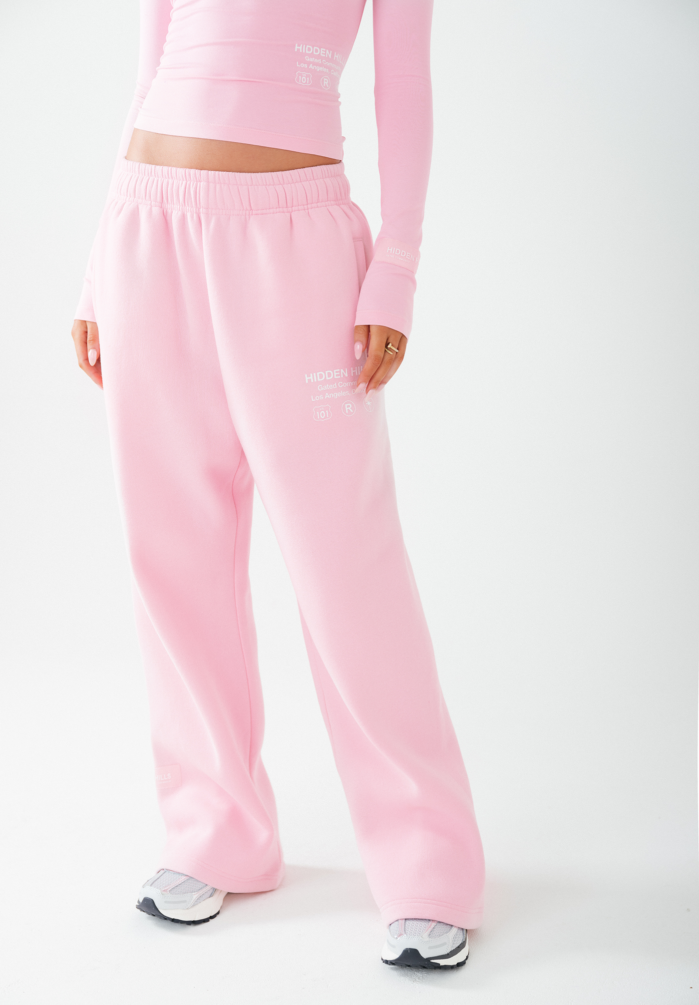 LABEL STRAIGHT LEG SWEATPANTS LIGHT PINK