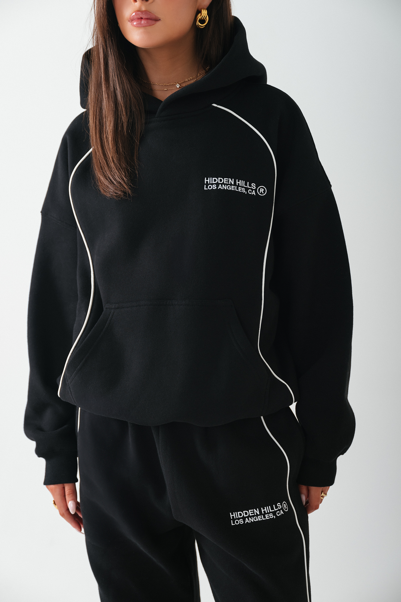 TECH LINE HOODIE BLACK