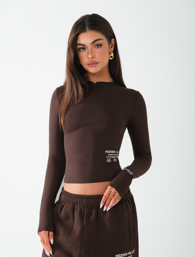 LABEL LONGSLEEVE TOP DARK BROWN