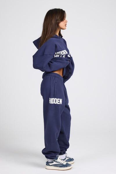 GATED COMMUNITY JOGGINGHOSE MIT BÜNDCHEN ZUKUNFT ABENDDÄMMERUNG