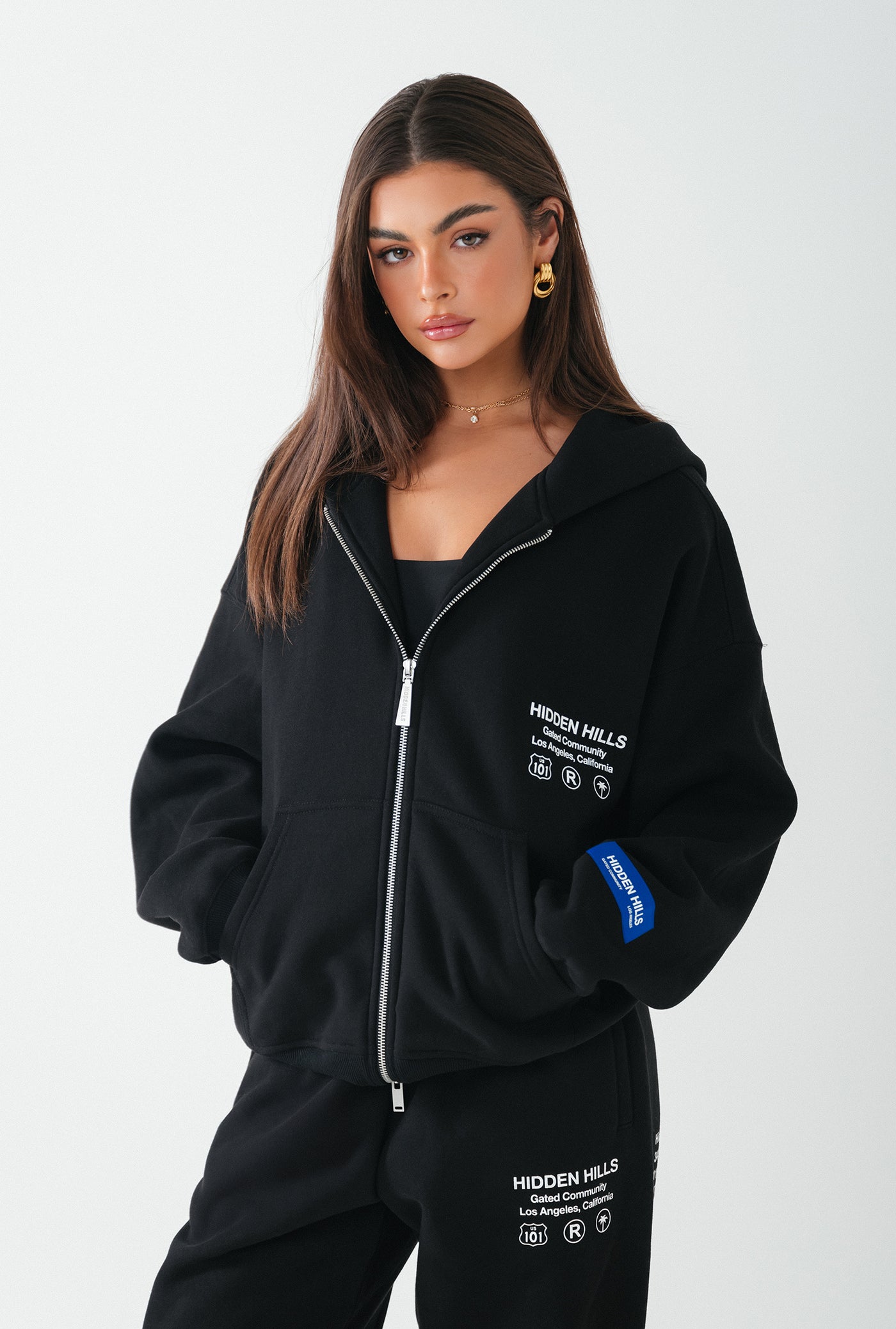 LABEL ZIP HOODIE SCHWARZ