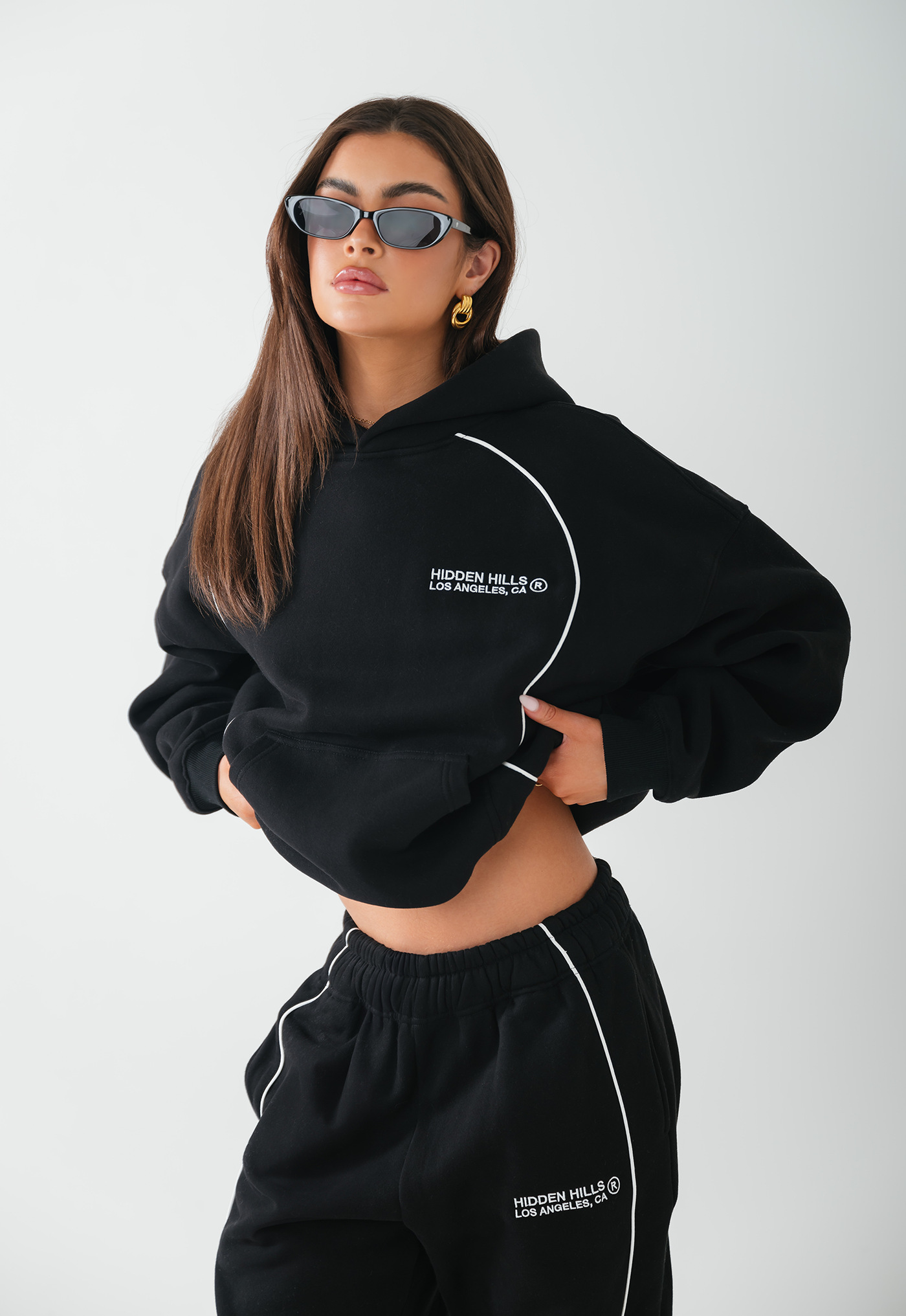 TECH LINE HOODIE SCHWARZ