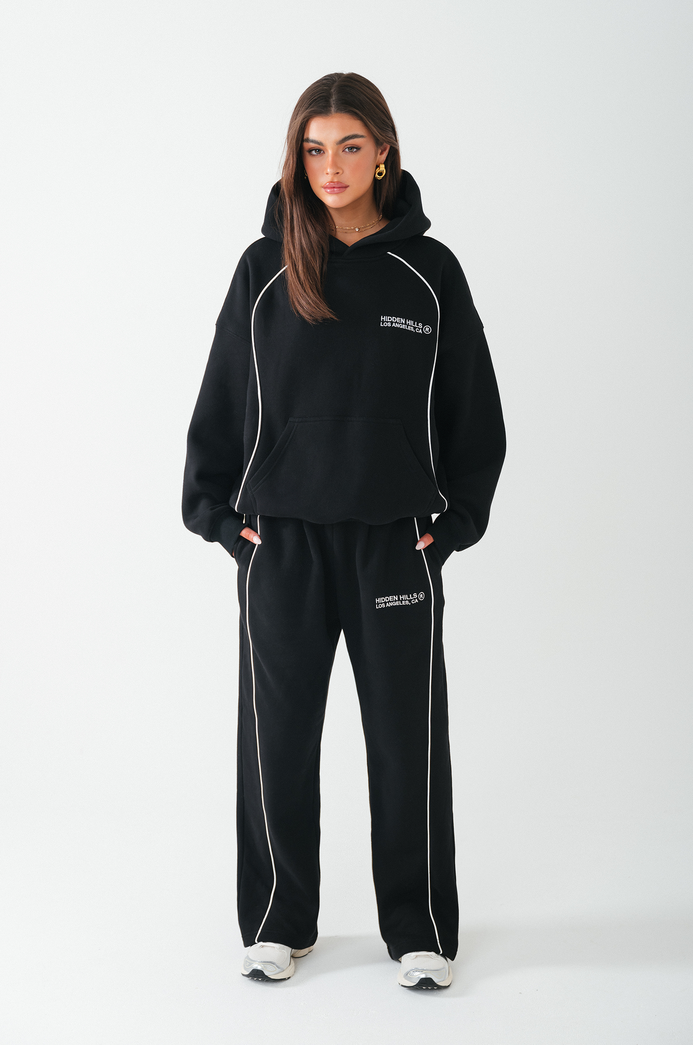 TECH LINE HOODIE SCHWARZ