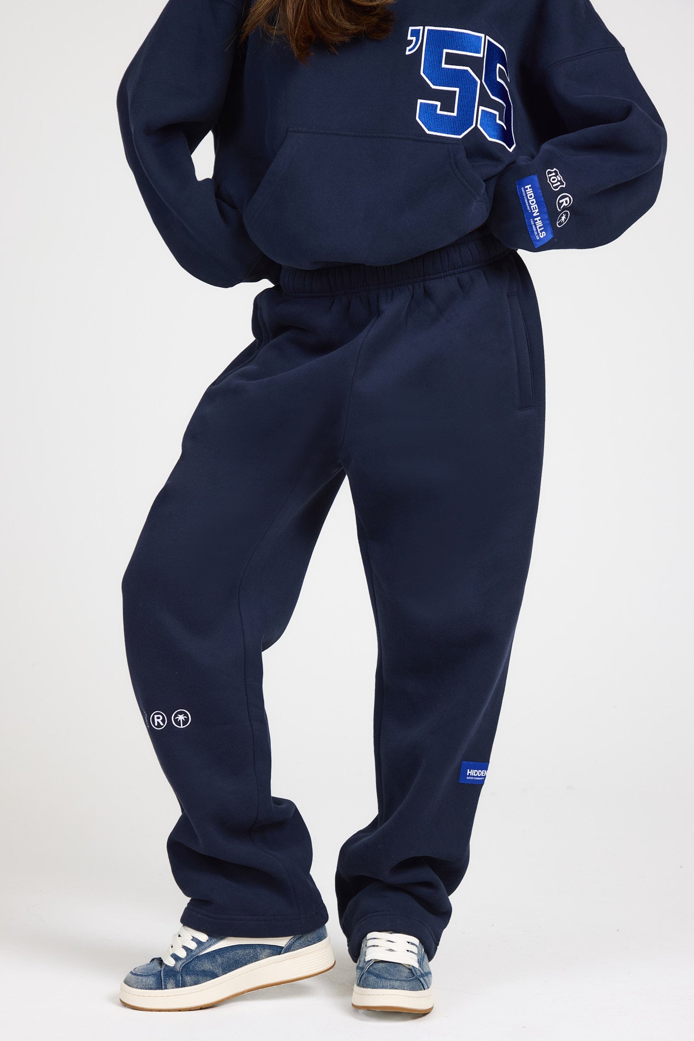 '55 EMBROIDERY STRAIGHT LEG SWEATPANTS NAVY