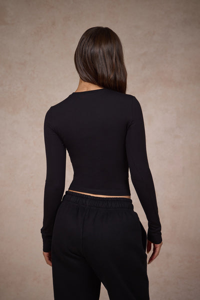 BASICS LONGSLEEVE TOP BLACK