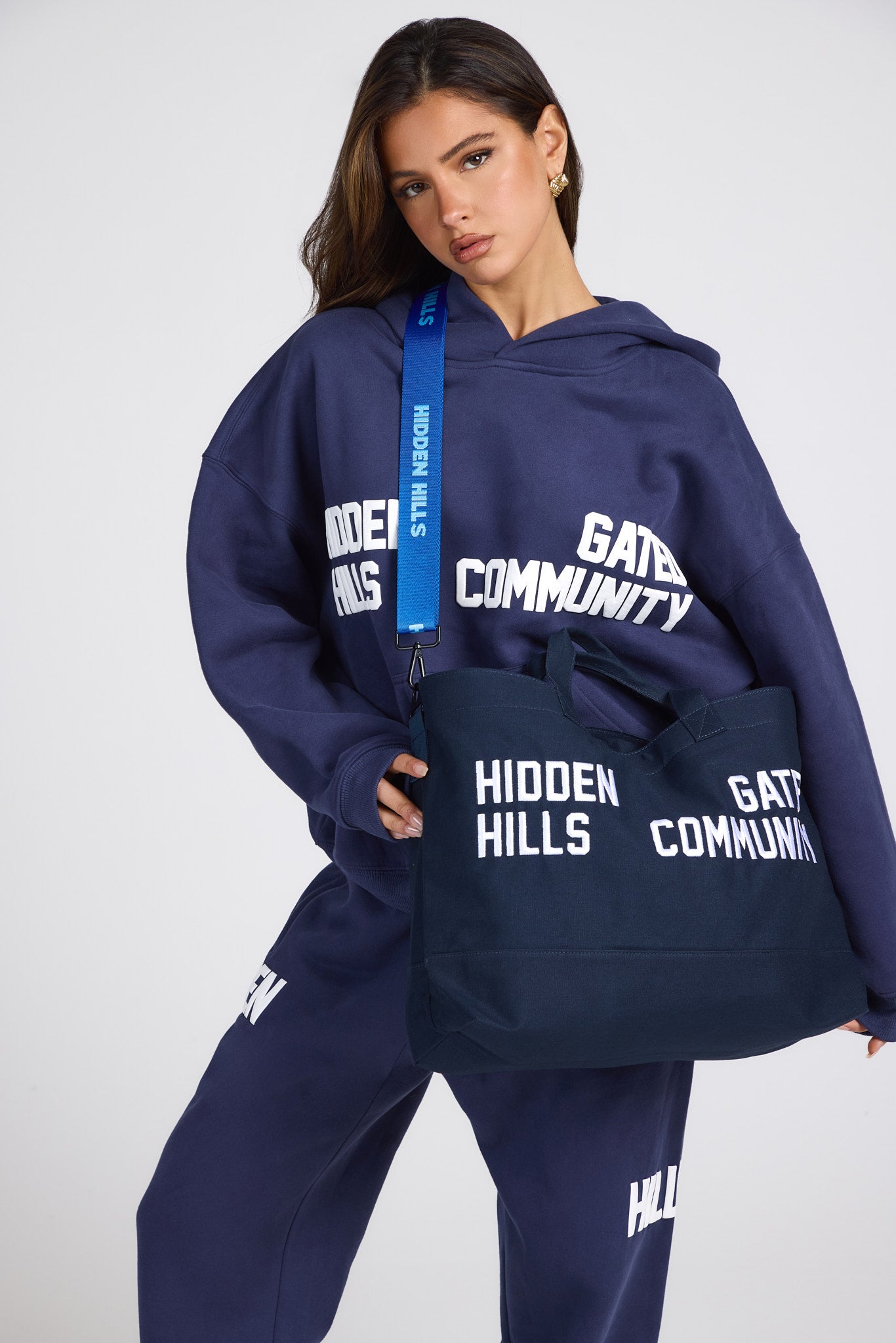 GATED COMMUNITY CANVAS SHOPPER BAG