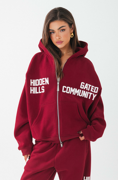 GATED COMMUNITY ZIP HOODIE BURGUNDY