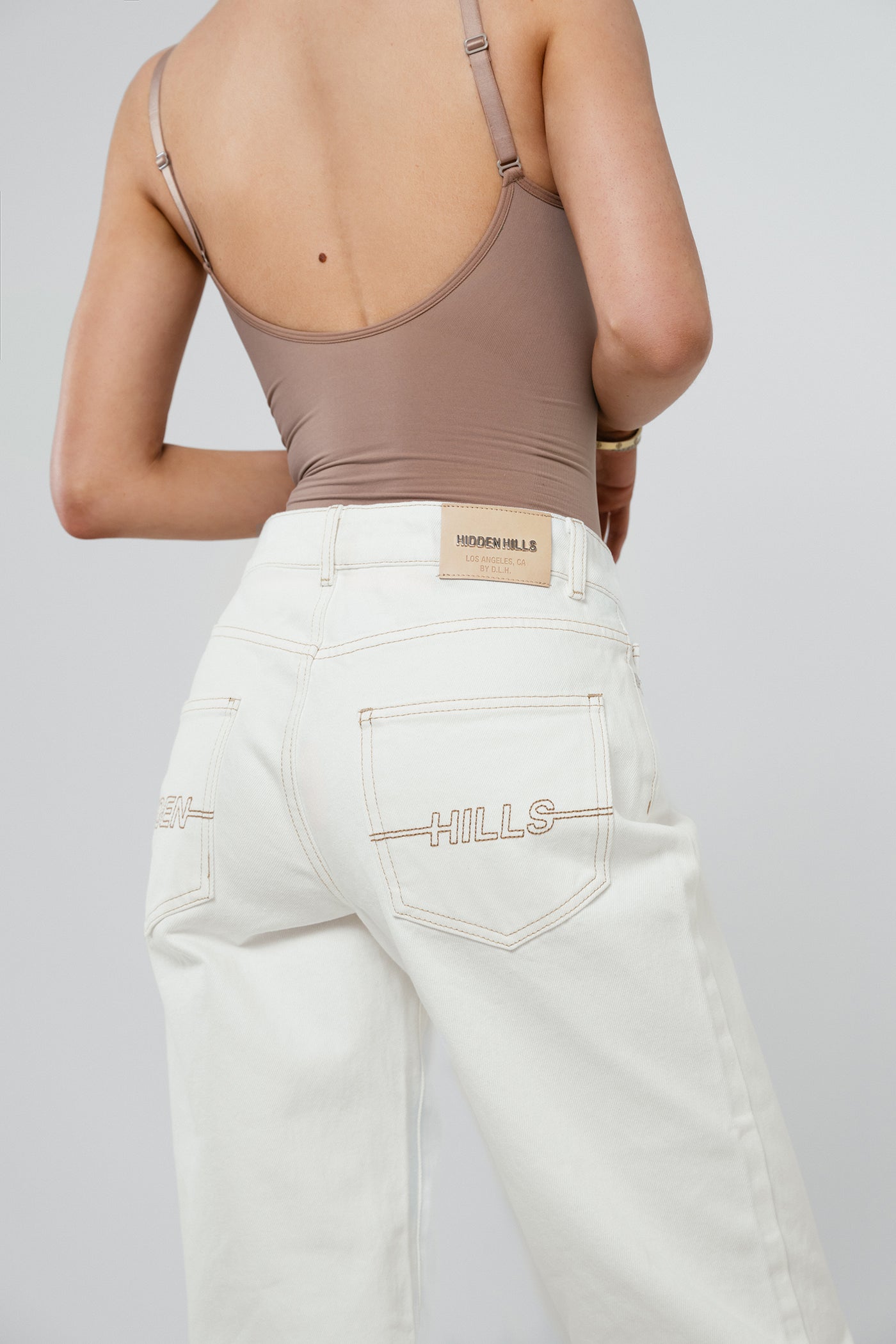LOGO STITCH JEANS OFF WHITE
