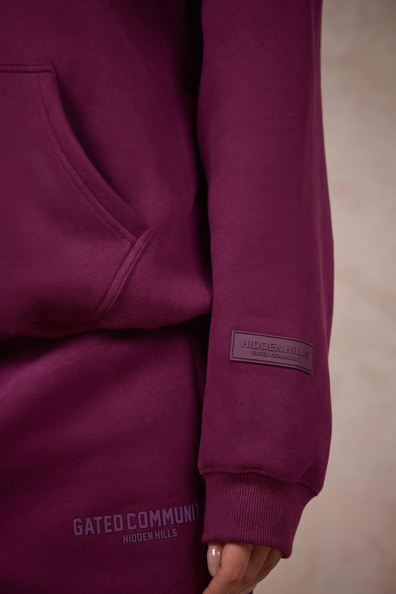 BASICS HOODIE DARK PLUM