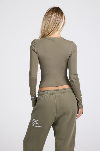 LABEL LONGLEEVE TOP SAGE