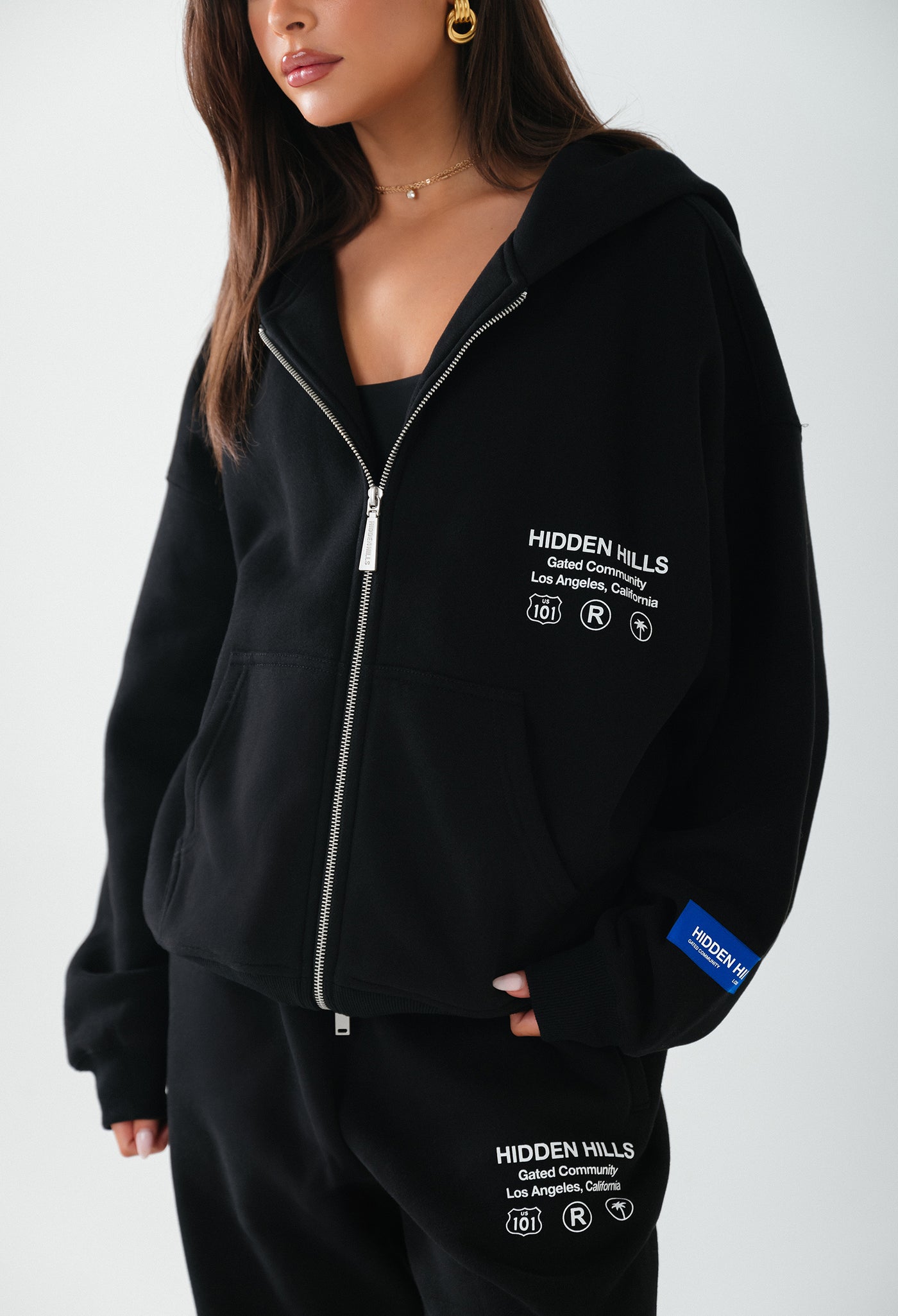 LABEL ZIP HOODIE BLACK