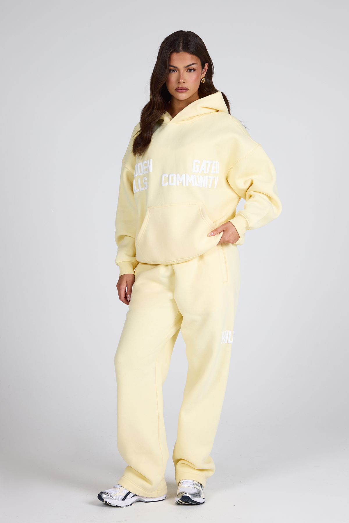 GATED COMMUNITY HOODIE BUTTER YELLOW