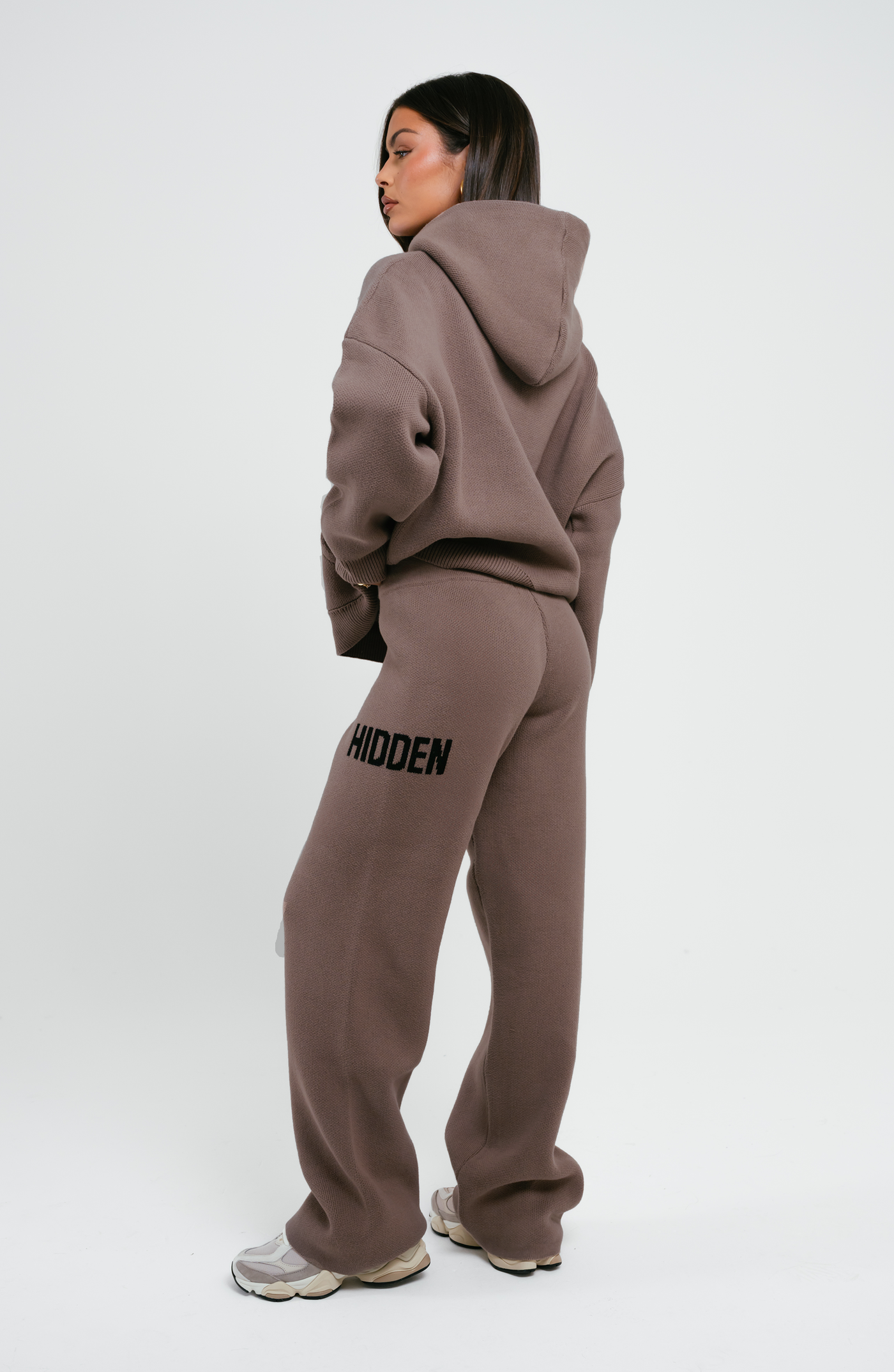 PANTALON DE SURVÊTEMENT EN MAILLE TAUPE