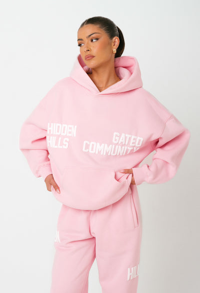 GATED COMMUNITY HOODIE LIGHT PINK