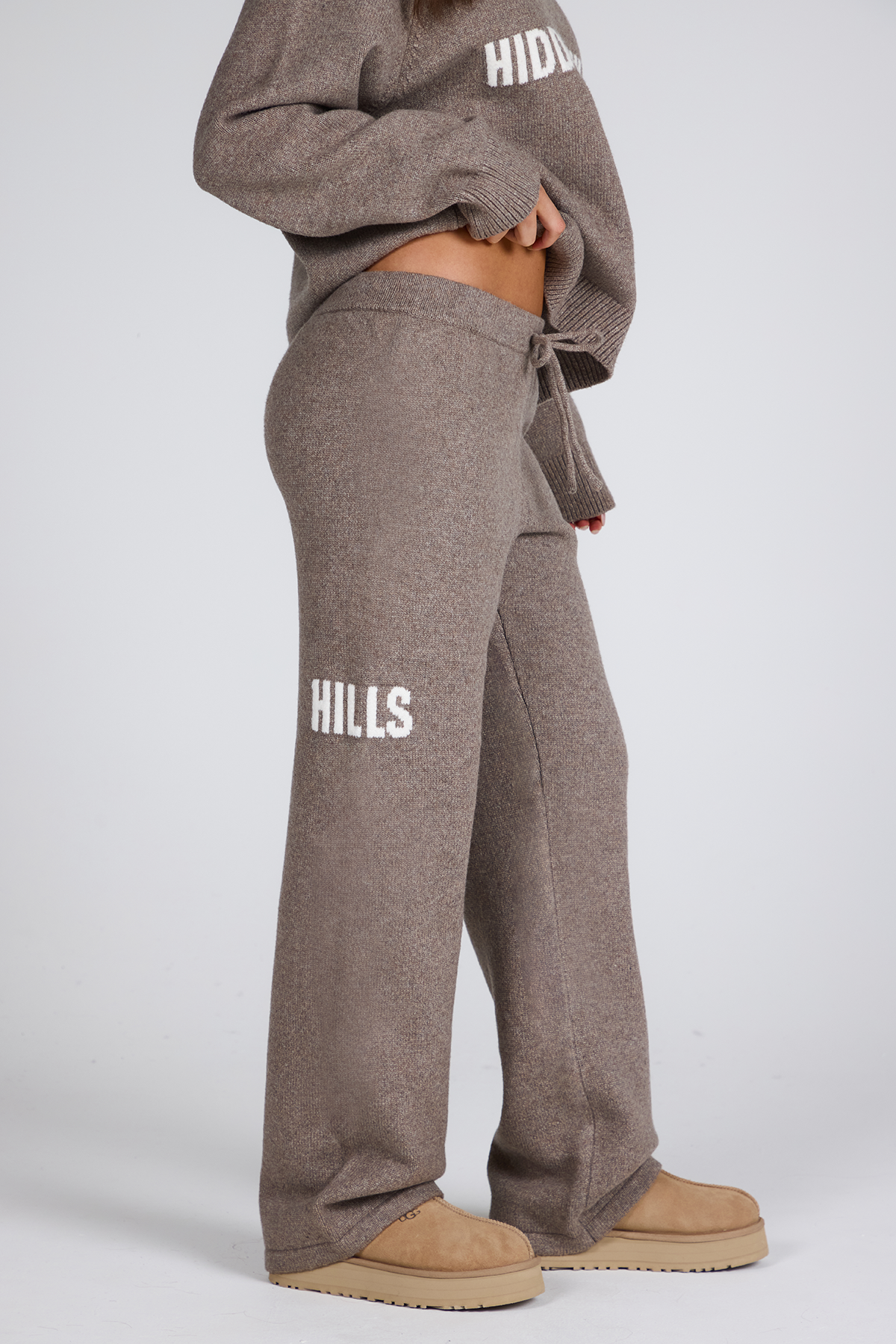 PANTALON DE SURVÊTEMENT EN MAILLE TAUPE V2